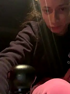 GoldenPussy1329 online show from October 29, 2025, 7:24 pm