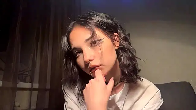 Snapshot of Beeping_Creature chatting on September 29, 2025, 3:28 pm Beeping Creature online show from September 29, 2025, 3:28 pm