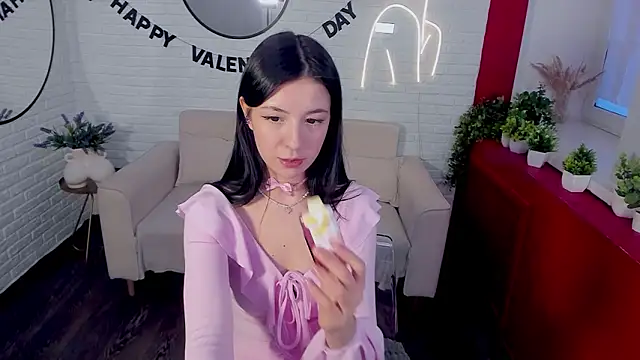 Azaliya Haze online show from February 14, 2026, 5:40 am