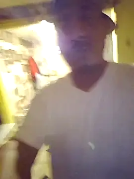 Snapshot of Nativeking32 chatting on September 27, 2025, 5:35 am Nativeking32 online show from September 27, 2025, 5:35 am