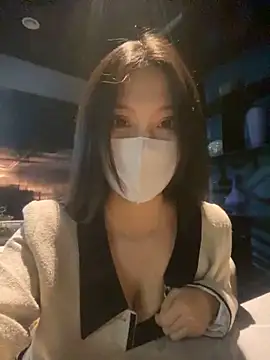 Snapshot of xiaojiu-6 chatting on October 21, 2025, 5:29 am xiaojiu-6 online show from October 21, 2025, 5:29 am