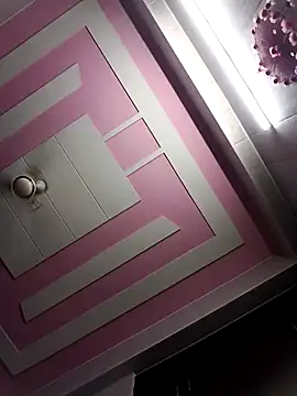 Tanya-905 online show from April 21, 2026, 5:41 pm