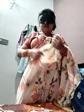 Hot  bhabhi 99 online show from December 5, 2025, 4:44 am