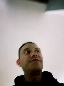 Ricuss9 online show from November 13, 2025, 8:07 am