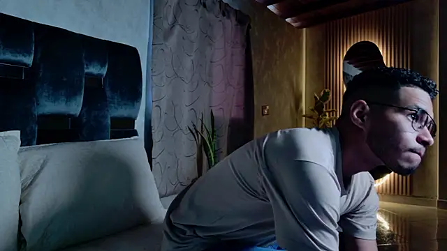 Snapshot of Jaybrown__1 chatting on December 1, 2025, 7:59 pm Jaybrown 1 online show from December 1, 2025, 7:59 pm