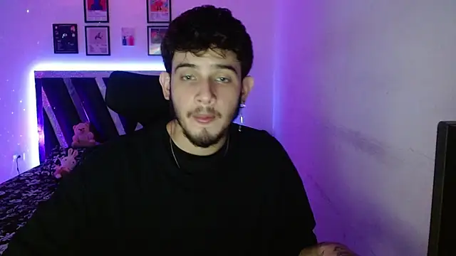 Sebasxxl12 online show from October 10, 2025, 6:25 am