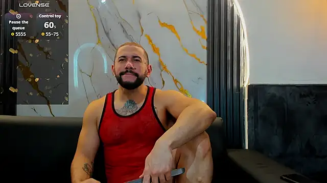 Snapshot of isaac_franko chatting on November 18, 2025, 9:07 pm isaac franko online show from November 18, 2025, 9:07 pm