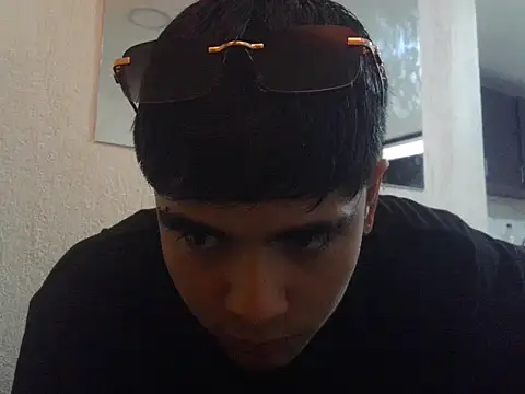 Anthony riverss online show from September 28, 2025, 6:26 pm