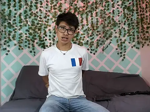 Snapshot of nexusboyhot chatting on October 11, 2025, 8:54 pm nexusboyhot online show from October 11, 2025, 8:54 pm