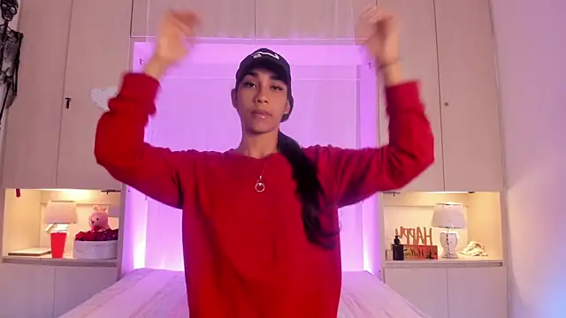 Snapshot of AnahiCollins chatting on October 17, 2025, 11:56 am AnahiCollins online show from October 17, 2025, 11:56 am