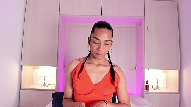 Snapshot of AnahiCollins chatting on November 21, 2025, 11:42 am AnahiCollins online show from November 21, 2025, 11:42 am