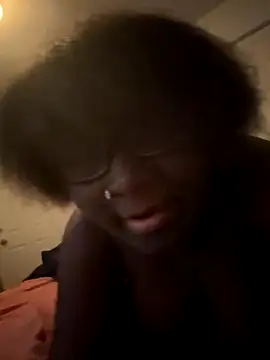 St4G1rL online show from November 29, 2025, 10:32 pm