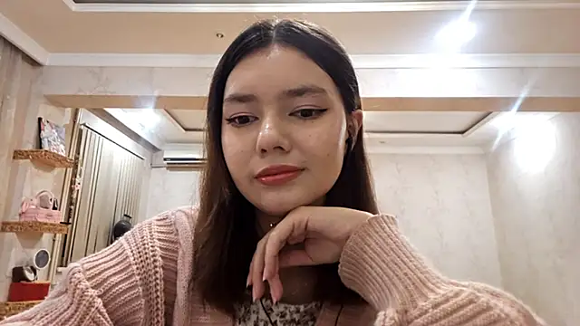 Snapshot of ImogeneMalinconico chatting on October 8, 2025, 6:08 pm ImogeneMalinconico online show from October 8, 2025, 6:08 pm