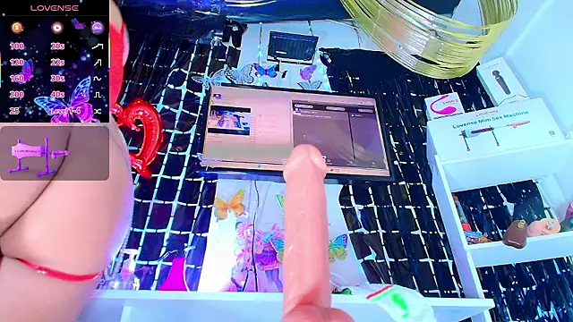 dakotamilf  hot online show from January 14, 2026, 9:13 am