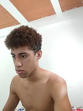 Snapshot of The_boy_good chatting on October 9, 2025, 8:20 pm The boy good online show from October 9, 2025, 8:20 pm