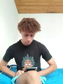 Snapshot of The_boy_good chatting on November 10, 2025, 3:06 pm The boy good online show from November 10, 2025, 3:06 pm