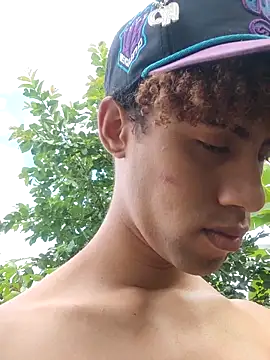 Snapshot of The_boy_good chatting on February 23, 2026, 9:15 pm The boy good online show from February 23, 2026, 9:15 pm