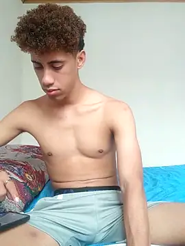 Snapshot of The_boy_good chatting on November 18, 2025, 7:17 pm The boy good online show from November 18, 2025, 7:17 pm