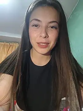 EmmaValencia  online show from January 8, 2026, 4:29 am