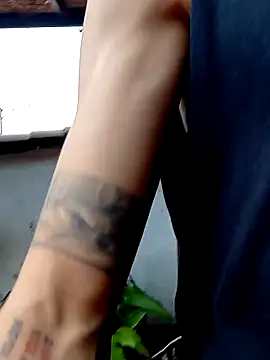 monroedelrey online show from February 23, 2026, 5:02 pm