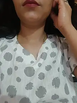 Snapshot of bhumi-rathir chatting on May 22, 2026, 4:21 am bhumi-rathir online show from May 22, 2026, 4:21 am