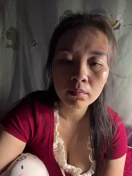 Snapshot of Suna-ny chatting on November 11, 2025, 12:16 am Suna-ny online show from November 11, 2025, 12:16 am