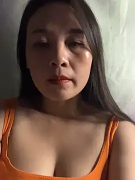 Snapshot of Suna-ny chatting on December 4, 2025, 12:37 pm Suna-ny online show from December 4, 2025, 12:37 pm