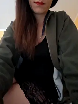 SonoSoloTua online show from December 3, 2025, 12:48 pm