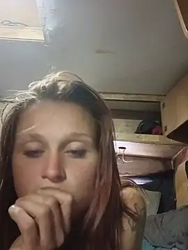 Snapshot of Queen2454 chatting on May 29, 2026, 7:20 pm Queen2454 online show from May 29, 2026, 7:20 pm