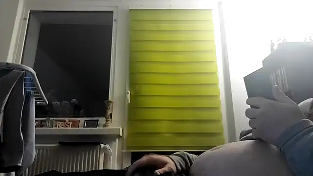 stivi2526 online show from October 19, 2025, 8:11 pm