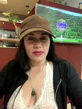 Snapshot of Amarteverdaderamente chatting on October 12, 2025, 2:57 am Amarteverdaderamente online show from October 12, 2025, 2:57 am