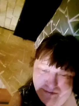 Snapshot of Apeesynka55211 chatting on October 25, 2025, 5:28 am Apeesynka55211 online show from October 25, 2025, 5:28 am