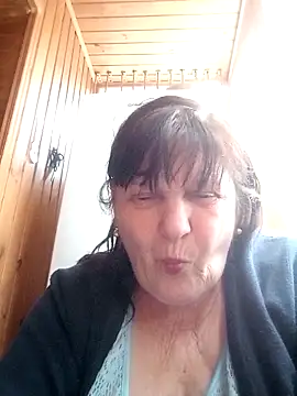 Snapshot of Apeesynka55211 chatting on February 8, 2026, 1:09 pm Apeesynka55211 online show from February 8, 2026, 1:09 pm