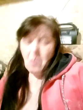 Snapshot of Apeesynka55211 chatting on February 24, 2026, 6:31 pm Apeesynka55211 online show from February 24, 2026, 6:31 pm