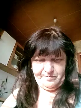 Apeesynka55211 online show from April 14, 2026, 4:39 am