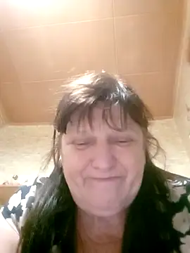 Snapshot of Apeesynka55211 chatting on November 17, 2025, 10:36 pm Apeesynka55211 online show from November 17, 2025, 10:36 pm