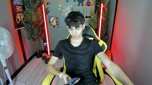 Snapshot of JaremyHarris chatting on October 11, 2025, 10:27 am JaremyHarris online show from October 11, 2025, 10:27 am