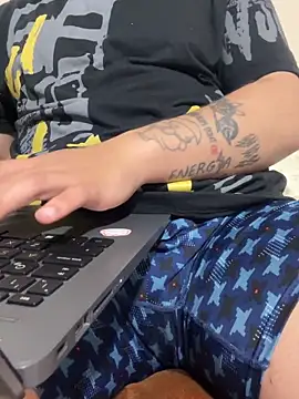 marleboy2805 online show from December 21, 2025, 4:25 am