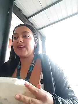 Snapshot of Sexy_Nayra_outdoors chatting on October 22, 2025, 10:08 pm Sexy Nayra outdoors online show from October 22, 2025, 10:08 pm