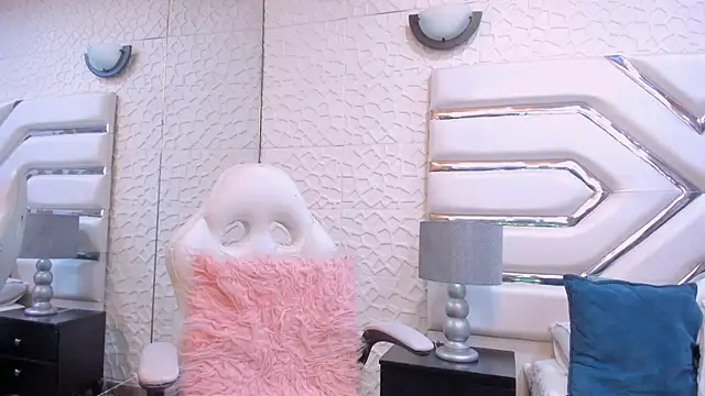 Snapshot of AriannaCooperr chatting on October 2, 2025, 3:26 pm AriannaCooperr online show from October 2, 2025, 3:26 pm