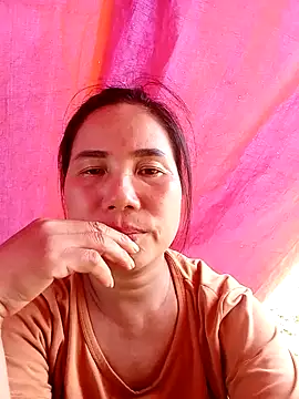 meomeo-baby online show from October 17, 2025, 4:49 am