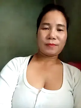 meomeo-baby online show from October 7, 2025, 7:42 am