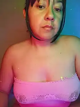 Snapshot of linda_swett chatting on May 17, 2026, 10:26 am linda swett online show from May 17, 2026, 10:26 am
