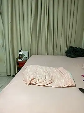 Livpoppe online show from April 19, 2026, 8:55 pm