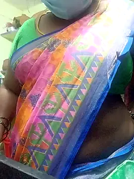 Snapshot of harinisree chatting on November 8, 2025, 3:43 am harinisree online show from November 8, 2025, 3:43 am