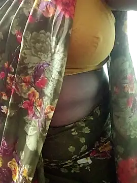 Snapshot of harinisree chatting on November 19, 2025, 3:12 pm harinisree online show from November 19, 2025, 3:12 pm