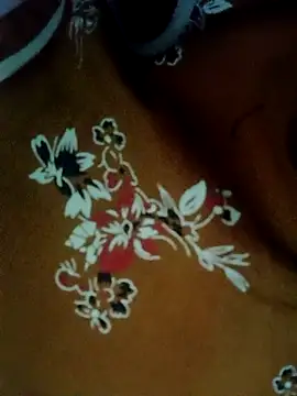 Snapshot of harinisree chatting on October 26, 2025, 5:35 pm harinisree online show from October 26, 2025, 5:35 pm