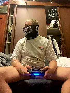 Littleboy133 online show from October 6, 2025, 12:45 am