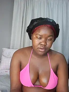 Snapshot of Floree chatting on November 21, 2025, 12:42 am Floree online show from November 21, 2025, 12:42 am