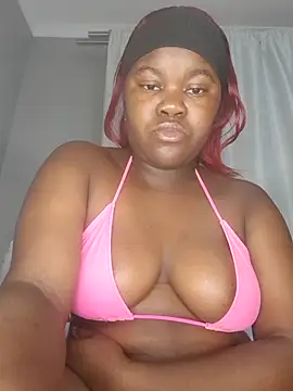 Snapshot of Floree chatting on December 4, 2025, 11:48 pm Floree online show from December 4, 2025, 11:48 pm